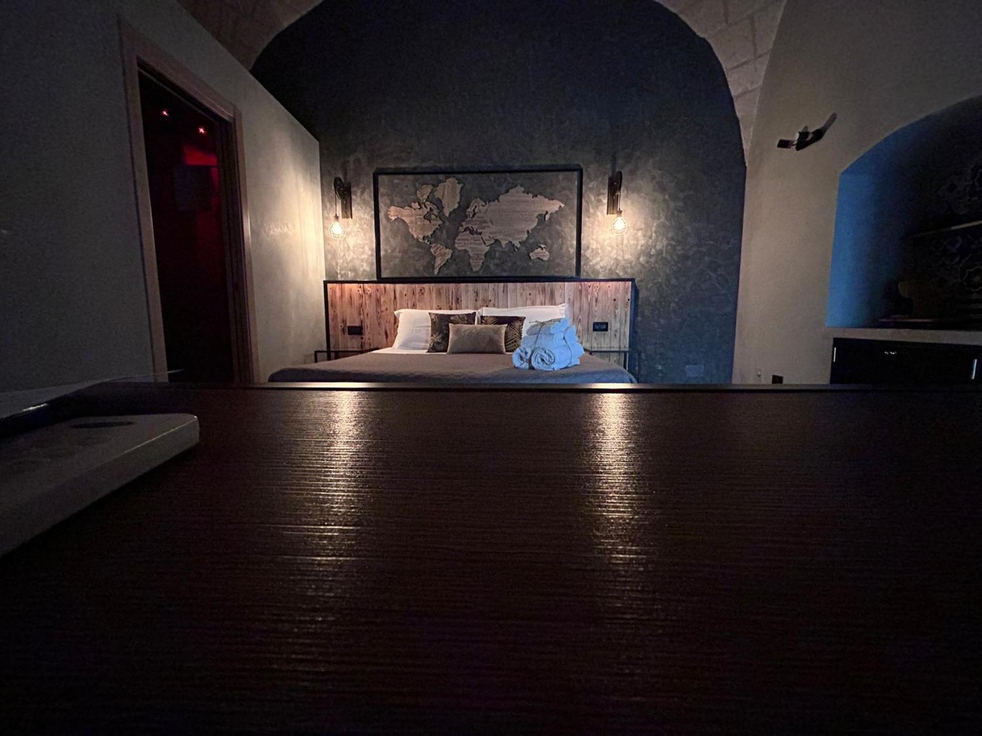 La Dimora Del Principe-Piano Terra Bed & Breakfast Трани Екстериор снимка